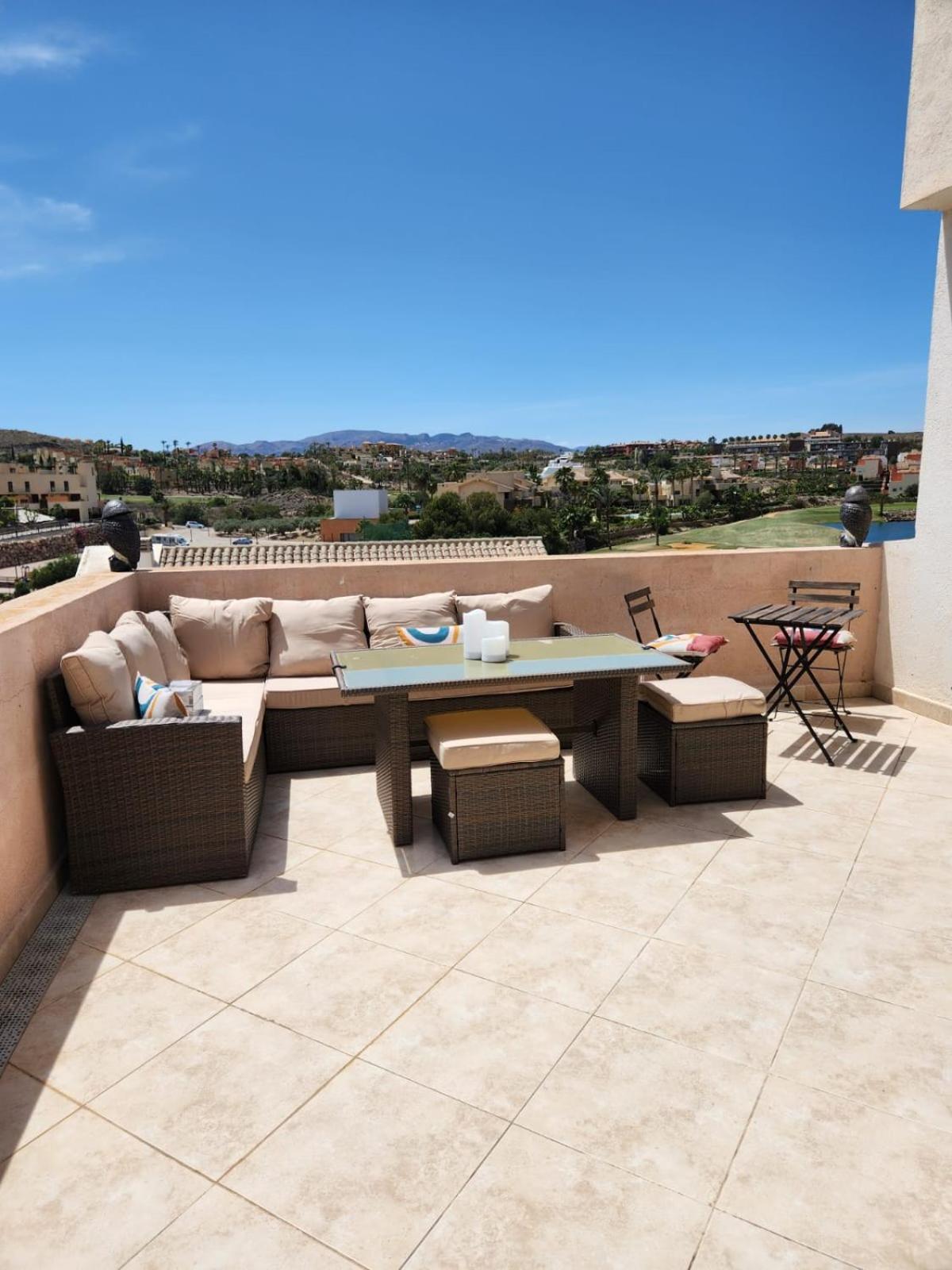 Atico Esquinero Con Preciosas Vistas Al Valle Del Este Golf Con Piscina Comunitaria! Vera Exterior foto